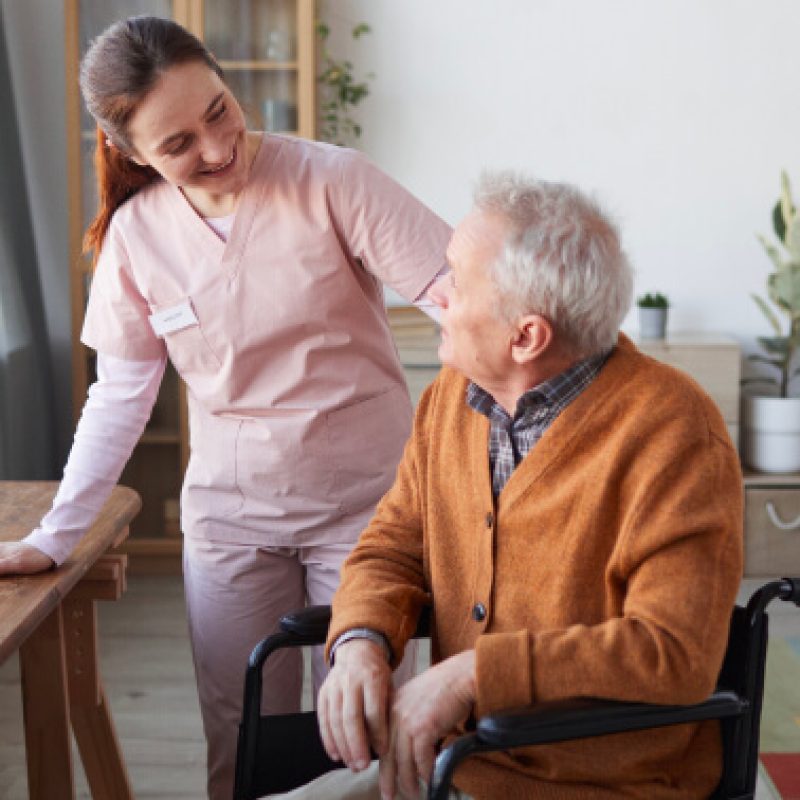 cuidados-adulto-mayor-2